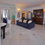 Villa Star Fish House *
